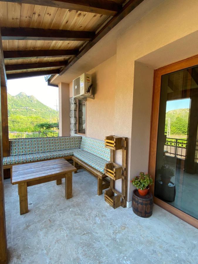 Guest House Radoman Virpazar Exteriör bild